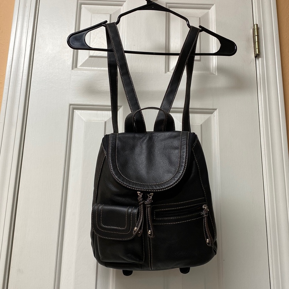 Tignanello black leather backpack purse